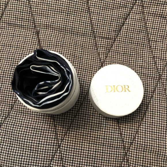 Christian Dior mitzah - Picture 6 of 6